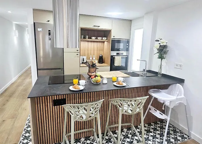 Charlot Center Apartment III
